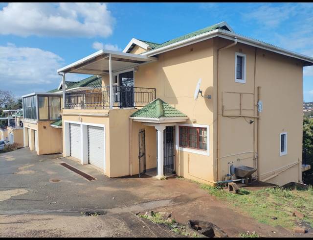 3 BEDROOM DUPLEX FOR SALE IN MALVERN